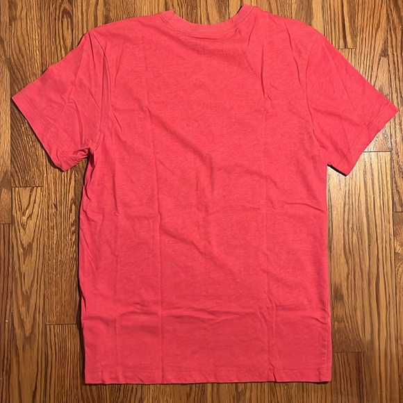 Nike Dri fit red short sleeve tee - Picture 5 of 5